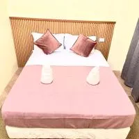 RV3 Prime Suites & Apartelle โรงแรมในอังเฮเลส