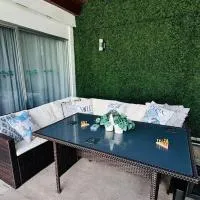 Casa Brisa with a private pool in Bejuco, hotel v destinácii Bejuco