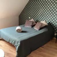 Chez Nathou, hotel u gradu Janzé