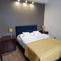 Granatowy odpoczynek - wieś Pogórze dla zmotoryzowanych, hotel en Pogórze