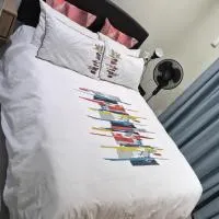 Blouberg Guest suite, 3 km to the beach, Wi-Fi inc – hotel w mieście Parklands