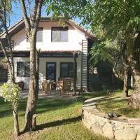 Kuća Knjiga, hotelli kohteessa Slavinja