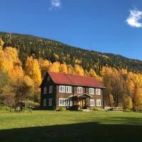 Sevletunet B&B and Cabins, hotell sihtkohas Rødberg