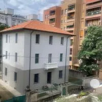 Lacasabianca guest house saronno – hotel w mieście Saronno
