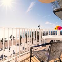 Seahomes Vacations - Amazing Seafront Apt & PKG, hotel a Blanes