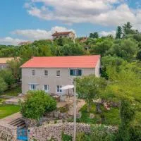 Bela Apartment - Ancient Olives and Sea View, hotell i Lun