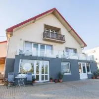 Balkonett Vendégház: Balatonfüred şehrinde bir otel