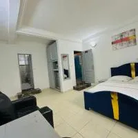 CAMERHOME Lycée Cité des palmiers, hotel em Douala