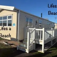 Lifes a Beach on Presthaven Sands, hotel en Prestatyn
