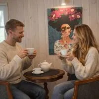 Cozy studio in a horse ranch, Hotel in Lieplaukė