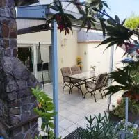 "Ferienhaus-Ottendorf" mit Pool und Infarotkabine, hotell 