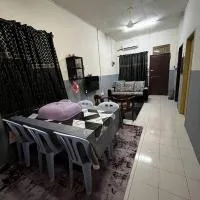 Homestay Seri Aishah, hotel v destinaci Chemor