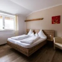 Gästehaus Kling، فندق في Rettenbach