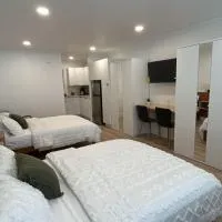 #4 Hygge Hus Hotel - Double Room Suite Connectable, hotelli kohteessa Andrews