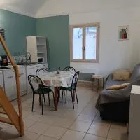 Chez Wan'Elle, готель у місті Thorigné-sur-Dué
