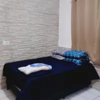 casa 1 perto do pavilhão de Carapina a 8 kilometros do aeroporto, מלון בסרה