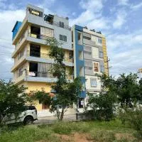 2BHK-Loft Cozy Apartment Near BIEC & KSCA Cricket Stadium Bangalore, hotel a Bangalore