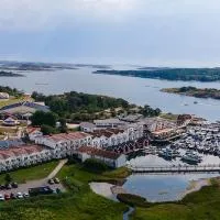 Tanumstrand SPA & Resort Stugor, hotel Grebbestadban