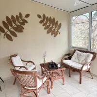 MAISON STUDIO AVEC VERANDA ET JARDIN a SANCHEVILLE、Sanchevilleのホテル