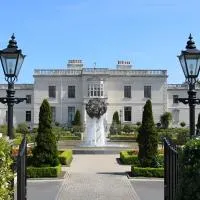 St Helens Hotel, Dublin, hotel di Stillorgan