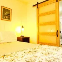 Snowbound Bliss at Powderhorn Mountain โรงแรมในเบสเซเมอร์