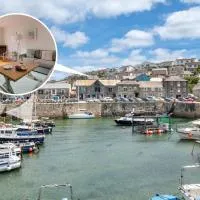 2 Bed in Porthleven oc-p00890, hotel Porthlevenben