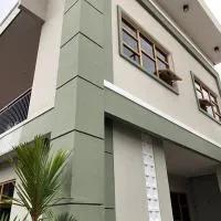 Amirah Syariah Guest House, hotel en Lumajang