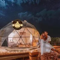Viesnīca STARS lUXUR CAMP pilsētā Disah