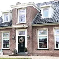 Huize Sonnevanck, hotell i Sexbierum