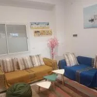 라 굴레트에 위치한 호텔 Front beach cosy apartment