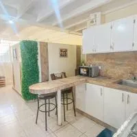 SUITE AMOBLADA TODO INCLUIDO, hotel em Quito