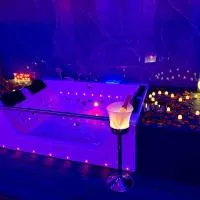 Cazalegas Sky Spa, hotel i Cazalegas