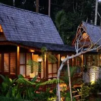 Uma Cabins by Uma Experience، فندق في Penginyahan
