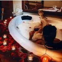 Chalés românticos com hidromassagem e lareira em área rural de visconde de Mauá Pousada Bela Helena, hotel a Visconde De Maua