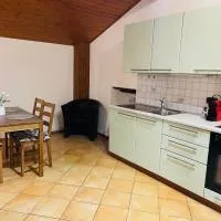 Chiasso Swiss Apartment by RentuGoo Travel, hotel in Chiasso