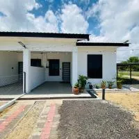 Homestay Teratak Nailufar, hotel v destinácii Pekan
