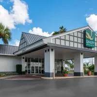 Quality Inn & Suites Brooksville I-75-Dade City, hotell sihtkohas Ridge Manor