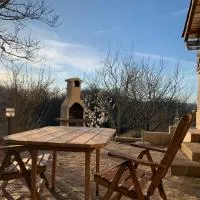 Saint-André-de-Najac में, होटल Serenane
