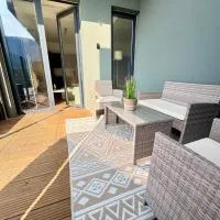 Moderný apartmán v centre Banskej Bystrice so súkromnou terasou a parkovaním, hotell i Banská Bystrica