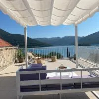 Apartment MiriMore, hotel u gradu Hodilje