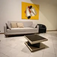 Apartamento Completo Cama Queen Hidromassagem Cozinha completa Garagem Centro Wifi Alta Velocidade, hotel u gradu Jaragua do Sul