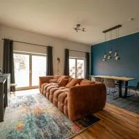 Viesnīca Fabrik68 - ganzes Haus 3 Schlafzimmer 2 Bäder pilsētā Peitz