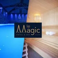 Le Magic Hôtel & Spa - Centre Historique - Climatisation - Parking - Bornes de recharge, hotel Vitrében