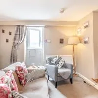 2 Bed in Cosheston oc-fb060, khách sạn ở Cosheston