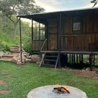 Glocke Mountain Camp, Cabin, hotel u gradu Outjo