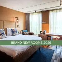 Carlton Oasis Hotel, хотел в Спайкенизе