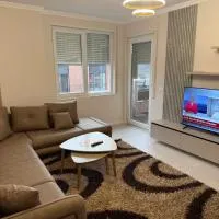 E&E Family Apartment, 5 min from Airport, city center, hotel Vorában