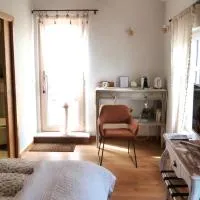 Mas des Treilles - Chambre d'hôtes "Côté Villages", hotel v destinaci Mane