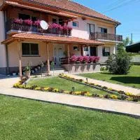 Etno Kuća Jaćimović 1, hotel v destinácii Pranjani