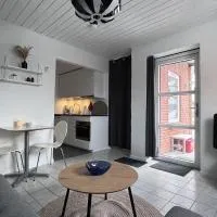 Cozy apartment with private terrace close to downtown, hotelli kohteessa Thisted
